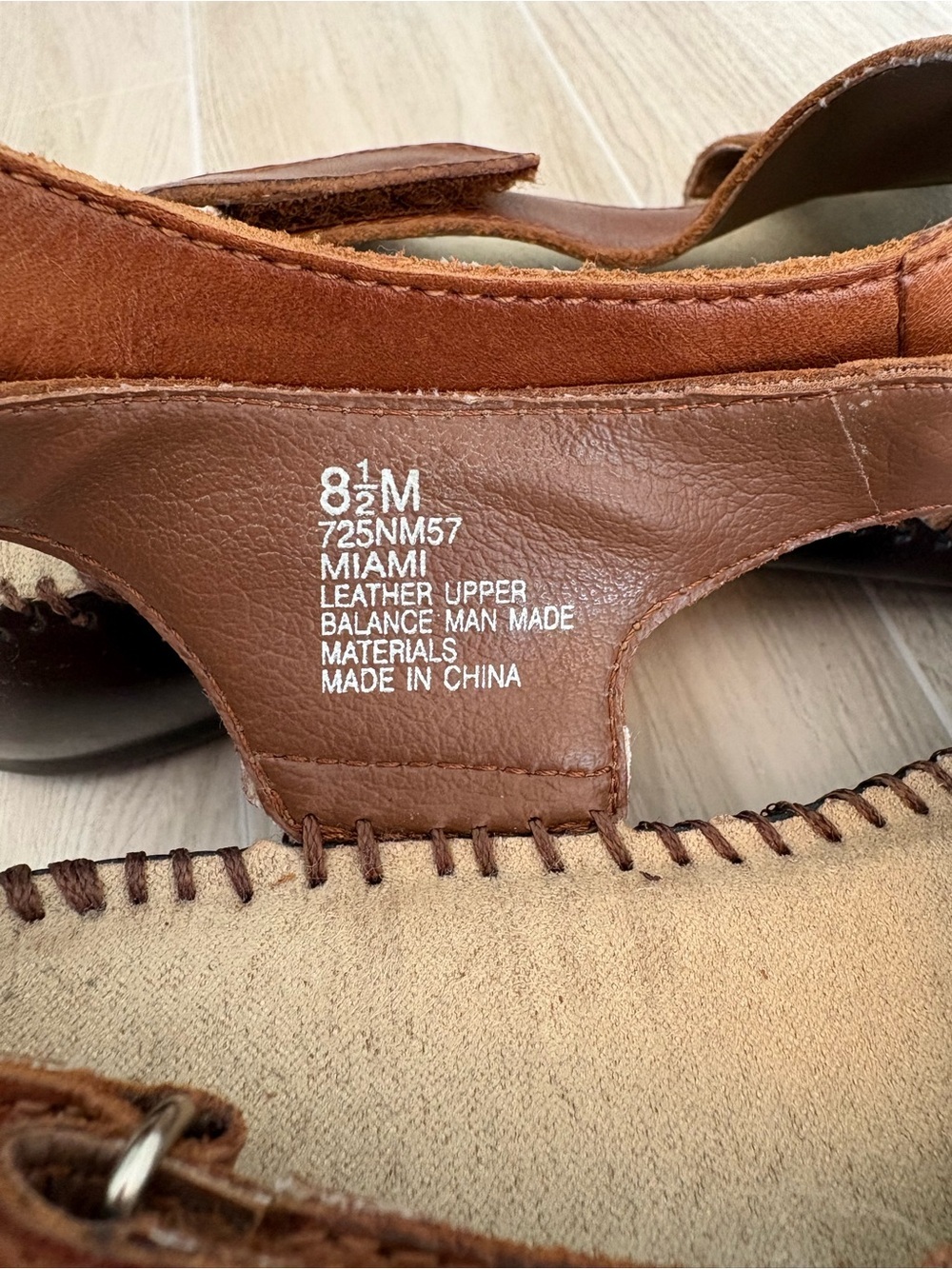 Naturalizer Brown Leather Slingback Comfort Sandals Size 8.5 Lakeside Vacation - Picture 3 of 9